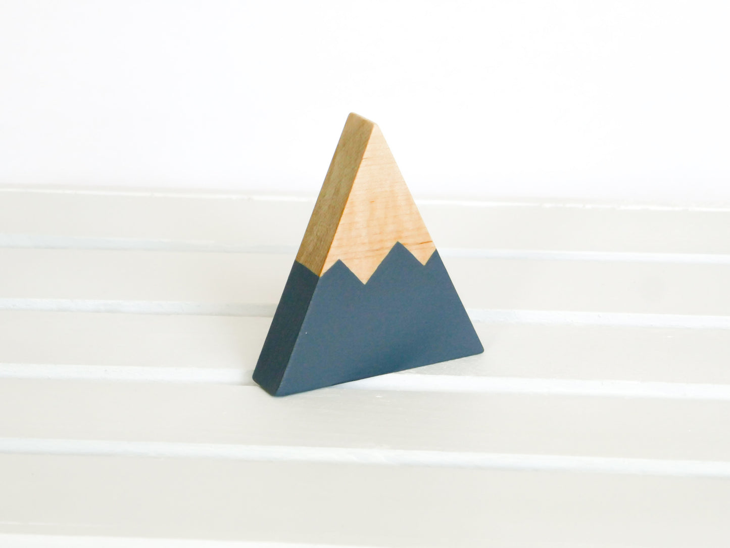 Wooden Mountain - Charcoal Gray