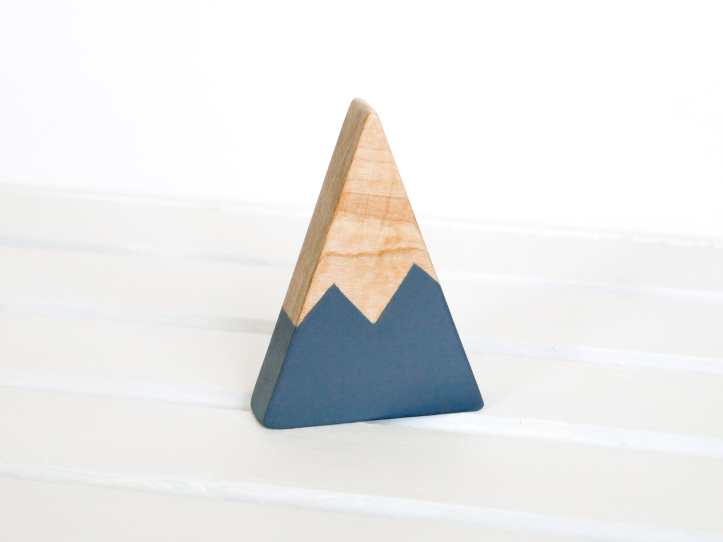 Wooden Mountain - Charcoal Gray